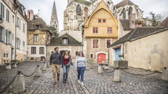 Le Quartier De La Marine