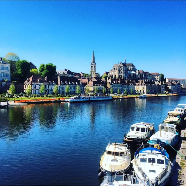 Instagram #auxerre